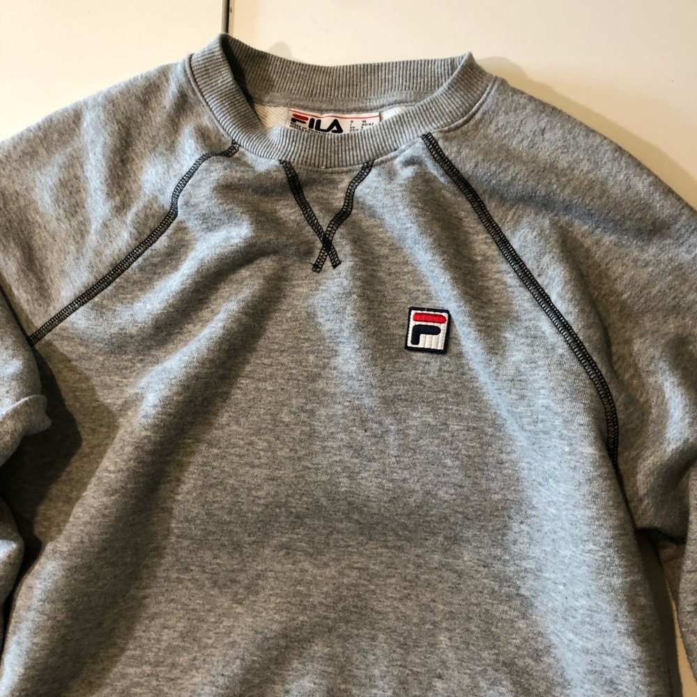 Fila Women's Sweatshirt Size Small Grey Long Sleeve Crewneck; Great Condition - Picture 3 of 5
